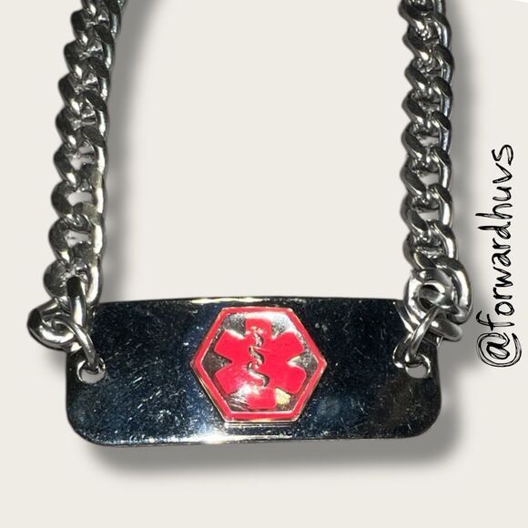 Bundle Sale 3 for $15 |  Stainless Steel Alert Bracelet – “DIABETIC” - Picture 4 of 10